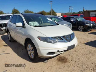2011 Nissan Murano S z VIN JN8AZ1MW9BW153155, wystawiony jako IAAI lot #41829284 z przebiegiem 50 624 mil mil oraz . Historia ofert i sprzedaży dostępna na DreamBid. Obrazek 1.