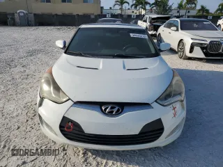2013 Hyundai Veloster w/Black Int with VIN KMHTC6AD2DU156639, listed as a Copart auction lot 50435215 with 142,420 mi miles and Clean Title. Bid and sale history available at carsss.com. Image 5.