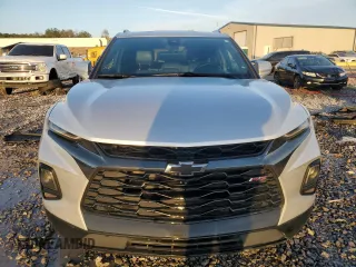 2019 Chevrolet Blazer RS z VIN 3GNKBERS1KS673158, wystawiony jako Copart lot #45166445 z przebiegiem 80 406 mil mil oraz Szkoda całkowita • Salvage title. Historia ofert i sprzedaży dostępna na DreamBid. Obrazek 5.