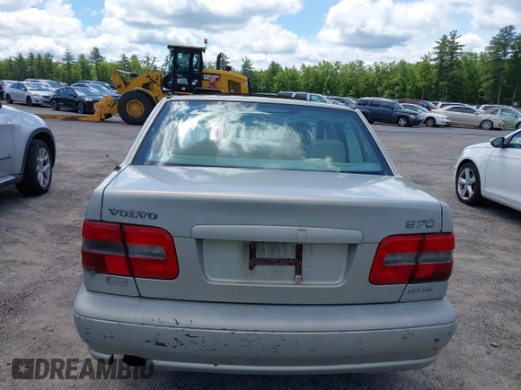 2000 Volvo S70 с VIN YV1LS56D5Y2661189, выставлен на аукционе IAAI как лот 42362551 с пробегом 197 541 миль миль и . История ставок и продаж доступна на DreamBid. Изображение 12.