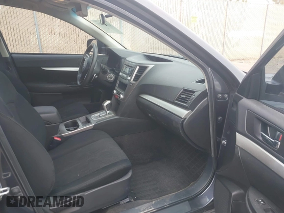 2013 Subaru Outback 2.5i с VIN 4S4BRBAC0D3269683, выставлен на аукционе IAAI как лот 41509711 с пробегом 121 598 миль миль и . История ставок и продаж доступна на DreamBid. Изображение 5.