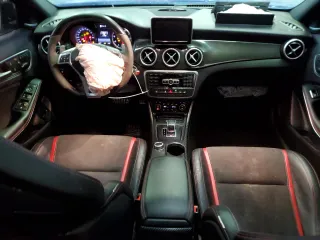 2015 Mercedes-Benz GLA 45 AMG z VIN WDDTG5CB6FJ049649, wystawiony jako Copart lot #53834615 z przebiegiem 111 962 mil mil oraz Czysty tytuł • Clean title. Historia ofert i sprzedaży dostępna na DreamBid. Obrazek 8.