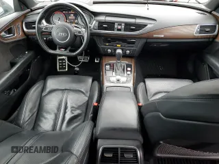 2016 Audi S7 z VIN WAUW2BFC5GN157535, wystawiony jako Copart lot #42236225 z przebiegiem 83 016 mil mil oraz Szkoda całkowita • Salvage title. Historia ofert i sprzedaży dostępna na DreamBid. Obrazek 8.
