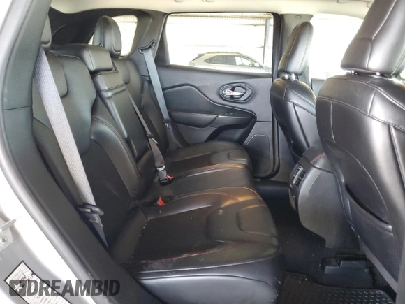 2019 Jeep Cherokee Trailhawk с VIN 1C4PJMBX0KD362032, выставлен на аукционе Copart как лот 61495195 с пробегом 49 028 миль миль и Списание • Salvage title. История ставок и продаж доступна на DreamBid. Изображение 11.