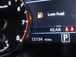 2021 Nissan Sentra SR z VIN 3N1AB8DVXMY320878, wystawiony jako IAAI lot #41911623 z przebiegiem 13 134 mil mil oraz . Historia ofert i sprzedaży dostępna na DreamBid. Obrazek 15.