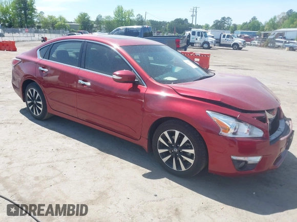 2015 Nissan Altima SV with VIN 1N4AL3AP5FC588001, listed as a IAAI auction lot 42075596 with 110,143 mi miles and . Bid and sale history available at carsss.com. Image 1.