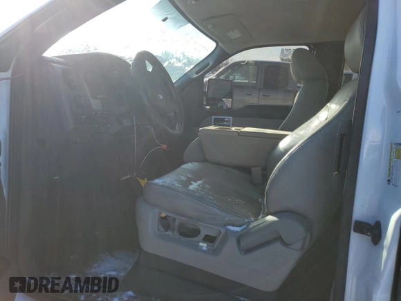 2010 Ford F-150 XL с VIN 1FTEX1EW6AKE77767, выставлен на аукционе Copart как лот 38702614 с пробегом 225 004 миль миль и Списание • Salvage title. История ставок и продаж доступна на DreamBid. Изображение 7.