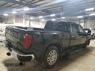 2024 GMC Sierra 3500HD SLT z VIN 1GT49UEY5RF126720, wystawiony jako Copart lot #80645694 z przebiegiem 35 573 mil mil oraz Szkoda całkowita • Salvage title. Historia ofert i sprzedaży dostępna na DreamBid. Obrazek 3.