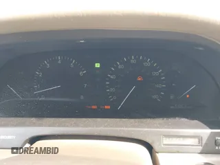1991 Lexus LS z VIN JT8UF11E6M0097547, wystawiony jako IAAI lot #42224368 z przebiegiem 118 474 mil mil oraz . Historia ofert i sprzedaży dostępna na DreamBid. Obrazek 7.