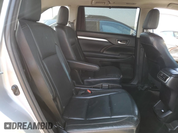 2015 Toyota Highlander XLE z VIN 5TDJKRFH1FS216509, wystawiony jako Copart lot #54722535 z przebiegiem 150 873 mil mil oraz Szkoda całkowita • Salvage title. Historia ofert i sprzedaży dostępna na DreamBid. Obrazek 11.
