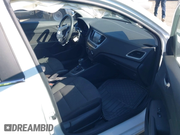 2019 Hyundai Accent SE with VIN 3KPC24A39KE044841, listed as a IAAI auction lot 41262578 with 78,272 mi miles. Bid and sale history available at carsss.com. Image 5.