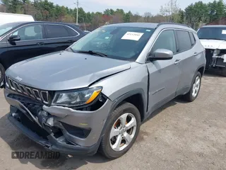 2018 Jeep Compass Altitude с VIN 3C4NJDBBXJT313666, выставлен на аукционе IAAI как лот 42112041 с пробегом 163 110 миль миль и . История ставок и продаж доступна на DreamBid. Изображение 2.