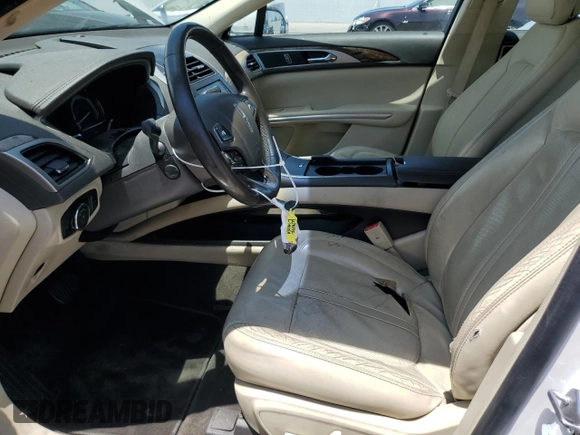 2015 Lincoln MKZ Hybrid with VIN 3LN6L2LU0FR603241, listed as a Copart auction lot 60703135 with 92,181 mi miles and Clean title. Bid and sale history available at DreamBid. Image 7.