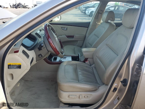 2008 Hyundai Azera Limited with VIN KMHFC46F18A264043, listed as a Copart auction lot 70873014 with 0 mi miles and Salvage Title. Bid and sale history available at carsss.com. Image 7.