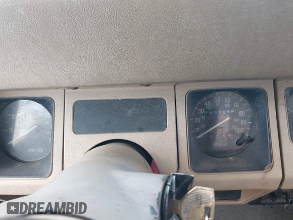 1991 Jeep Wrangler with VIN 2J4FY19P7MJ132895, listed as a IAAI auction lot 42541973 with 169,999 mi miles and . Bid and sale history available at DreamBid. Image 7.