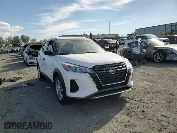 2021 Nissan Kicks S z VIN 3N1CP5BV1ML529192, wystawiony jako Copart lot #50658615 z przebiegiem Nie podano mil oraz Szkoda całkowita • Salvage title. Historia ofert i sprzedaży dostępna na DreamBid. Obrazek 11.