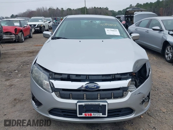 2010 Ford Fusion Hybrid with VIN 3FADP0L33AR185509, listed as a IAAI auction lot 41798825 with 155,934 mi miles. Bid and sale history available at carsss.com. Image 13.