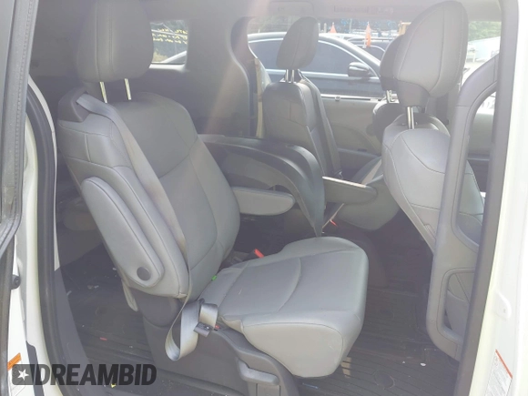 2021 Toyota Sienna XLE z VIN 5TDYSKFC5MS007183, wystawiony jako IAAI lot #41196097 z przebiegiem 49 744 mil mil oraz . Historia ofert i sprzedaży dostępna na DreamBid. Obrazek 8.