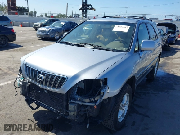 2002 Lexus RX with VIN JTJGF10U720140178, listed as a IAAI auction lot 41686562 with 166,211 mi miles. Bid and sale history available at carsss.com. Image 6.