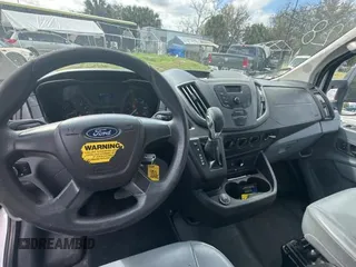 2018 Ford Transit with VIN 1FDYR5ZM6JKA80594, listed as a Copart auction lot 46126835 with 102,620 mi miles and Clean Title. Bid and sale history available at DreamBid. Image 9.