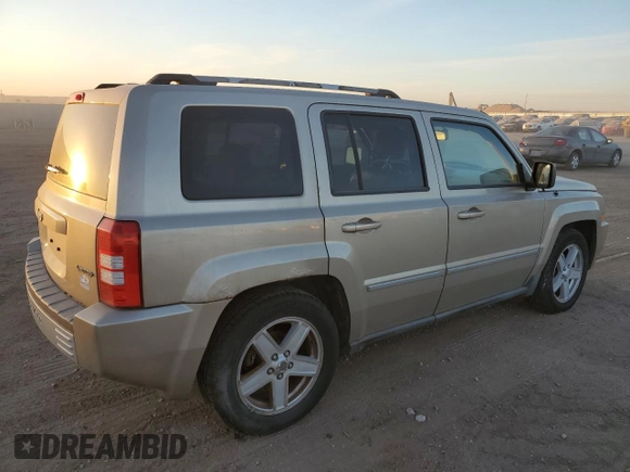 2010 Jeep Patriot Limited with VIN 1J4NF4GB8AD551154, listed as a Copart auction lot 44449995 with 155,814 mi miles and Clean Title. Bid and sale history available at carsss.com. Image 3.