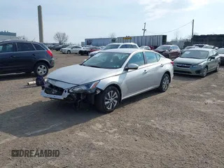 2019 Nissan Altima 2.5 S with VIN 1N4BL4BW0KC142252, listed as a IAAI auction lot 41722876 with 28,677 mi miles. Bid and sale history available at carsss.com. Image 19.