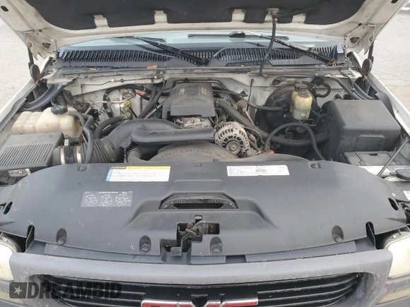 1999 GMC New Sierra 1500 SL with VIN 1GTEC14V0XE515294, listed as a Copart auction lot 83697634 with 0 mi miles and Salvage Title. Bid and sale history available at carsss.com. Image 11.