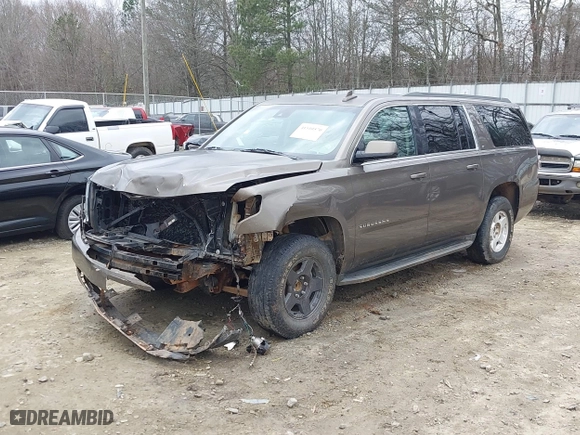 2015 Chevrolet Suburban LT with VIN 1GNSCJKC6FR675585, listed as a IAAI auction lot 41510570 with 156,818 mi miles. Bid and sale history available at carsss.com. Image 19.