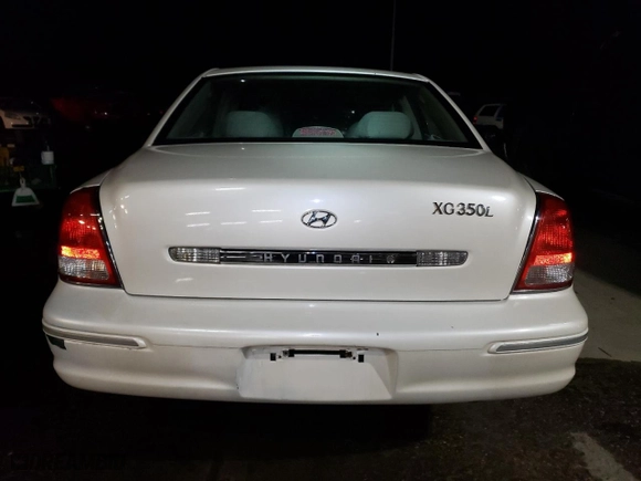 2002 Hyundai XG350 L with VIN KMHFU45E42A217215, listed as a Copart auction lot 84450314 with 179,904 mi miles and Salvage Title. Bid and sale history available at carsss.com. Image 6.
