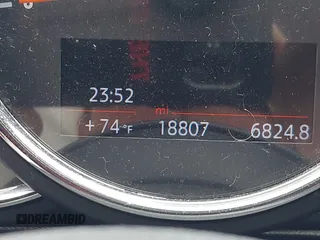 2020 MINI Countryman Cooper S with VIN WMZYX1C06L3L47965, listed as a IAAI auction lot 42277163 with 18,807 mi miles and . Bid and sale history available at DreamBid. Image 15.