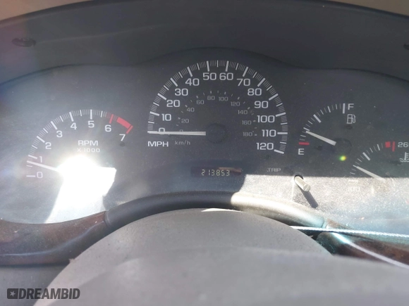 2003 Chevrolet Malibu LS with VIN 1G1NE52J13M538299, listed as a IAAI auction lot 42051511 with 213,853 mi miles. Bid and sale history available at carsss.com. Image 7.