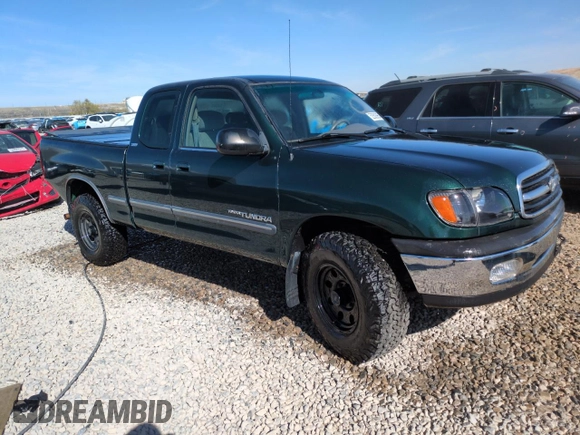 2000 Toyota Tundra SR5 with VIN 5TBBT4417YS114749, listed as a Copart auction lot 52582605 with 158,155 mi miles and Salvage Title. Bid and sale history available at DreamBid. Image 4.