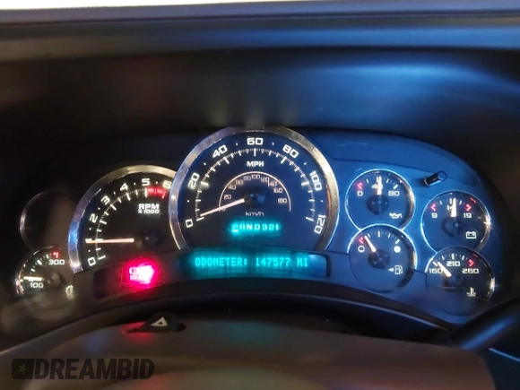 2003 Cadillac Escalade z VIN 1GYEK63N53R162632, wystawiony jako IAAI lot #41542627 z przebiegiem 147 577 mil mil oraz . Historia ofert i sprzedaży dostępna na DreamBid. Obrazek 7.