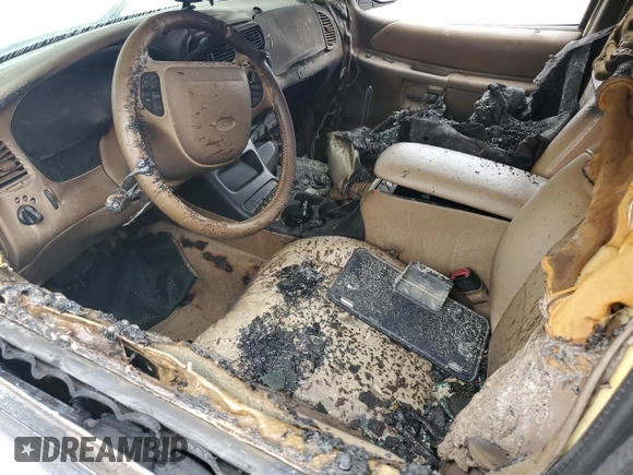 2000 Ford Explorer Eddie Bauer with VIN 1FMDU84P8YZB06825, listed as a Copart auction lot 51429485 with Not provided miles and Salvage title. Bid and sale history available at DreamBid. Image 8.