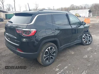 2022 Jeep Compass High Altitude with VIN 3C4NJDCB1NT108788, listed as a IAAI auction lot 41917869 with 77,359 mi miles and . Bid and sale history available at DreamBid. Image 4.