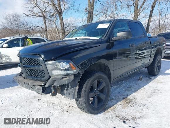2015 Ram 1500 Express z VIN 1C6RR7KT5FS588494, wystawiony jako IAAI lot #41321894 z przebiegiem 300 261 mil mil oraz . Historia ofert i sprzedaży dostępna na DreamBid. Obrazek 6.