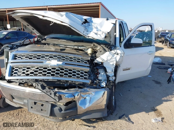 2014 Chevrolet Silverado 1500 LT with VIN 1GCRCREC2EZ278679, listed as a IAAI auction lot 41237424 with 146,932 mi miles. Bid and sale history available at carsss.com. Image 6.