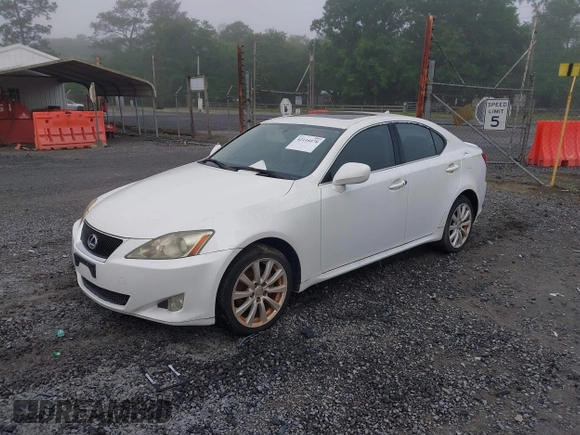 2008 Lexus IS 250 with VIN JTHCK262185021125, listed as a IAAI auction lot 42116078 with 161,617 mi miles. Bid and sale history available at carsss.com. Image 2.