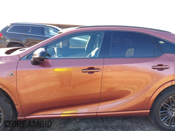2024 Lexus RX 500h F Sport Performance with VIN 2T2BCMEA2RC013713, listed as a IAAI auction lot 41619341 with 18,517 mi miles and . Bid and sale history available at DreamBid. Image 14.