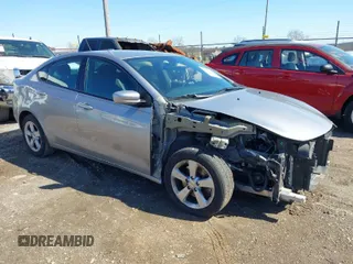 2016 Dodge Dart SXT z VIN 1C3CDFBBXGD605878, wystawiony jako IAAI lot #41816192 z przebiegiem 141 575 mil mil oraz . Historia ofert i sprzedaży dostępna na DreamBid. Obrazek 1.