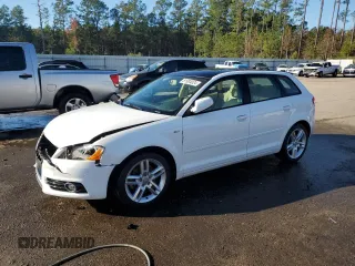 2011 Audi A3 Premium Plus z VIN WAUKFAFM2BA044258, wystawiony jako Copart lot #81904024 z przebiegiem 45 907 mil mil oraz Szkoda całkowita • Salvage title. Historia ofert i sprzedaży dostępna na DreamBid. Obrazek 1.