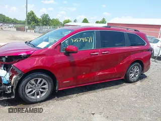 2021 Toyota Sienna XLE with VIN 5TDYSKFC5MS018541, listed as a IAAI auction lot 42579671 with 86,949 mi miles and . Bid and sale history available at DreamBid. Image 15.