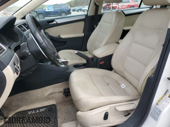 2013 Volkswagen Jetta SE with VIN 3VWDP7AJ3DM210251, listed as a Copart auction lot 52832265 with 151,190 mi miles and Clean title. Bid and sale history available at DreamBid. Image 7.