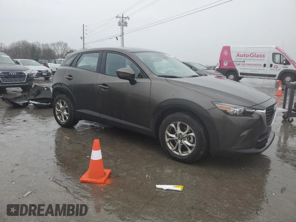 2018 Mazda CX-3 Sport with VIN JM1DKDB7XJ0317380, listed as a Copart auction lot 42642985 with 39,890 mi miles and Salvage Title. Bid and sale history available at DreamBid. Image 4.