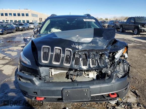 2018 Jeep Cherokee Trailhawk with VIN 1C4PJMBX2JD571903, listed as a Copart auction lot 88515745 with 79,598 mi miles and Salvage Title. Bid and sale history available at DreamBid. Image 5.