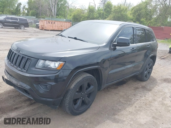 2015 Jeep Grand Cherokee Altitude z VIN 1C4RJFAG5FC682058, wystawiony jako IAAI lot #42352814 z przebiegiem 228 067 mil mil oraz . Historia ofert i sprzedaży dostępna na DreamBid. Obrazek 2.