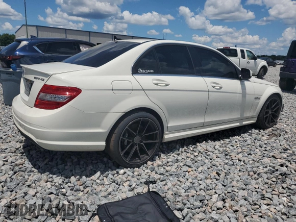 2008 Mercedes-Benz C 63 AMG с VIN WDDGF77X78F194162, выставлен на аукционе Copart как лот 62145645 с пробегом 113 004 миль миль и Чистый • Clean title. История ставок и продаж доступна на DreamBid. Изображение 3.