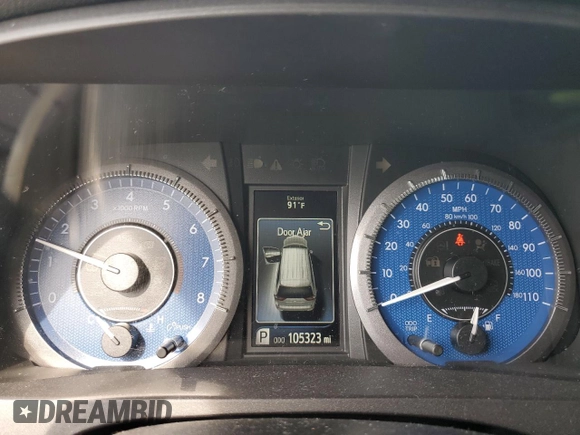 2016 Toyota Sienna XLE with VIN 5TDYK3DC3GS730639, listed as a Copart auction lot 57379935 with 105,323 mi miles and Salvage title. Bid and sale history available at DreamBid. Image 9.