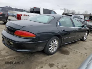 2003 Chrysler Concorde Limited z VIN 2C3AD56G03H535991, wystawiony jako Copart lot #44362185 z przebiegiem 83 295 mil mil oraz Tytuł czysty. Historia ofert i sprzedaży dostępna na DreamBid. Obrazek 3.