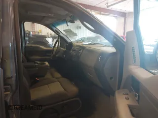 2005 Ford F-150 XLT с VIN 1FTRW12W15KD36829, выставлен на аукционе IAAI как лот 42438984 с пробегом Не указан миль и . История ставок и продаж доступна на DreamBid. Изображение 5.